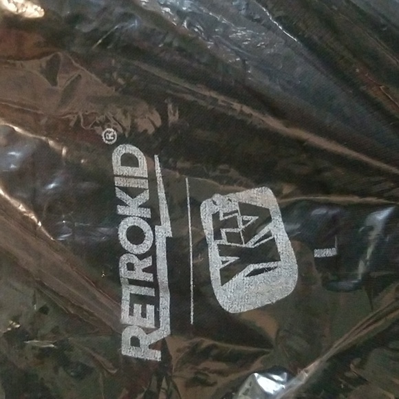 YTV PJ Phil shirt black size large NWT - Picture 4 of 4